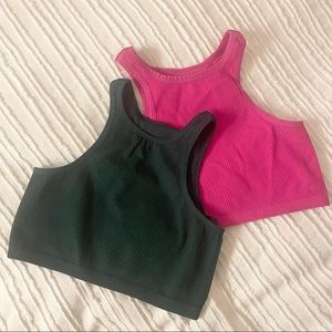2-pack! URBAN OUTFITTERS High neck rubbed crop tops